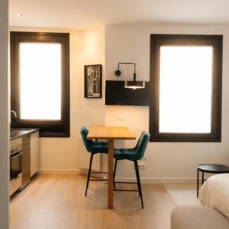 Beachside Coruna Apartment *